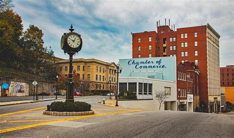 City of bluefield wv - In a bold move, the City of Bluefield lays claim to being one of the few towns in the nation that exists in two places at once: the state of West …